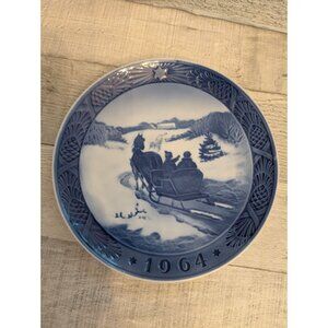 Royal Copenhagen 1964 Christmas Plate By Kai Lange Blue & White Porcelain 7" Dia